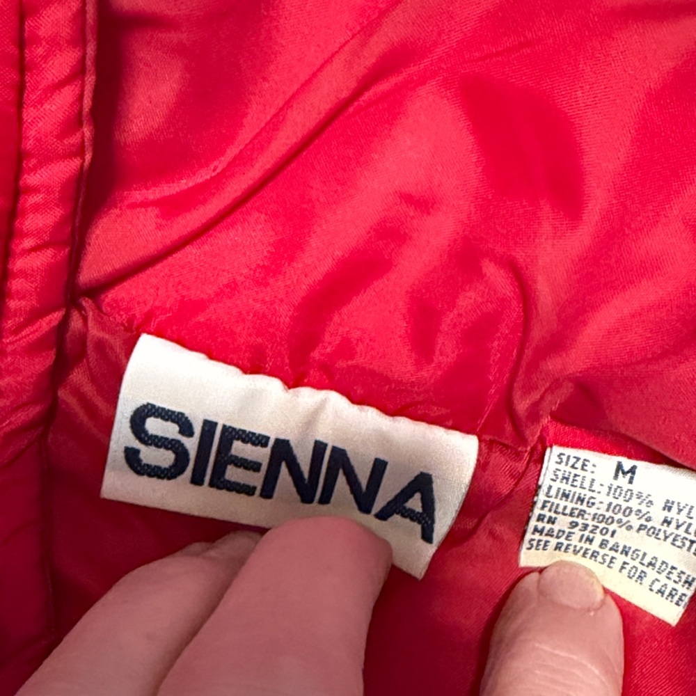 Red Quilted Puffer Vest - Unbranded - Picture 2 of 7